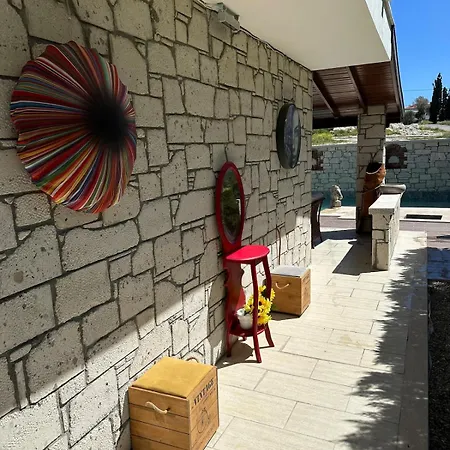 Villa Detached House With Pool In Alaçatı Çeşme