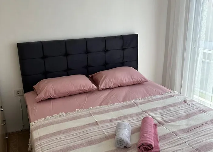 Detached House With Pool In Alacati *